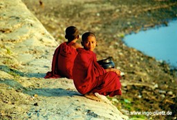 100-2001-Bagan Myanmar